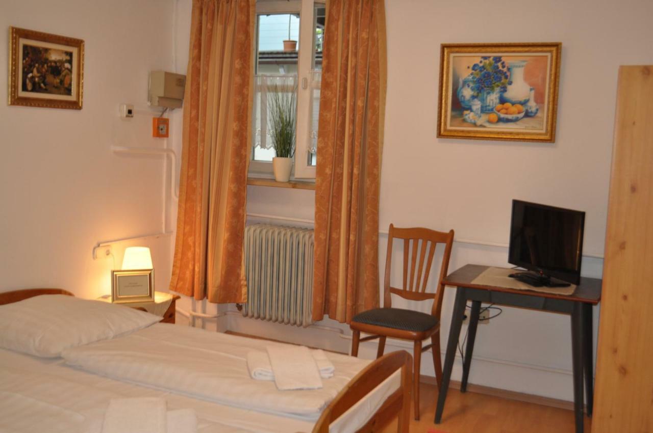 Weinstube Heigl Restaurante Pizzeria Puccini Hotell Landshut Eksteriør bilde